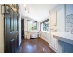 38 Yonge Boulevard, Toronto, ON M5M3G5 Photo 21