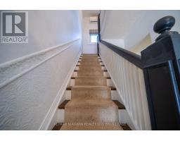 38 Yonge Boulevard, Toronto, ON M5M3G5 Photo 23