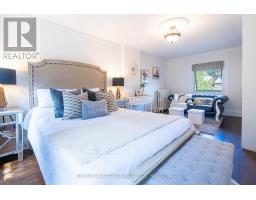 38 Yonge Boulevard, Toronto, ON M5M3G5 Photo 34