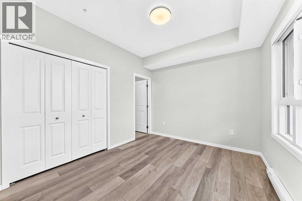 325, 360 Harvest Hills Way NE photo 13