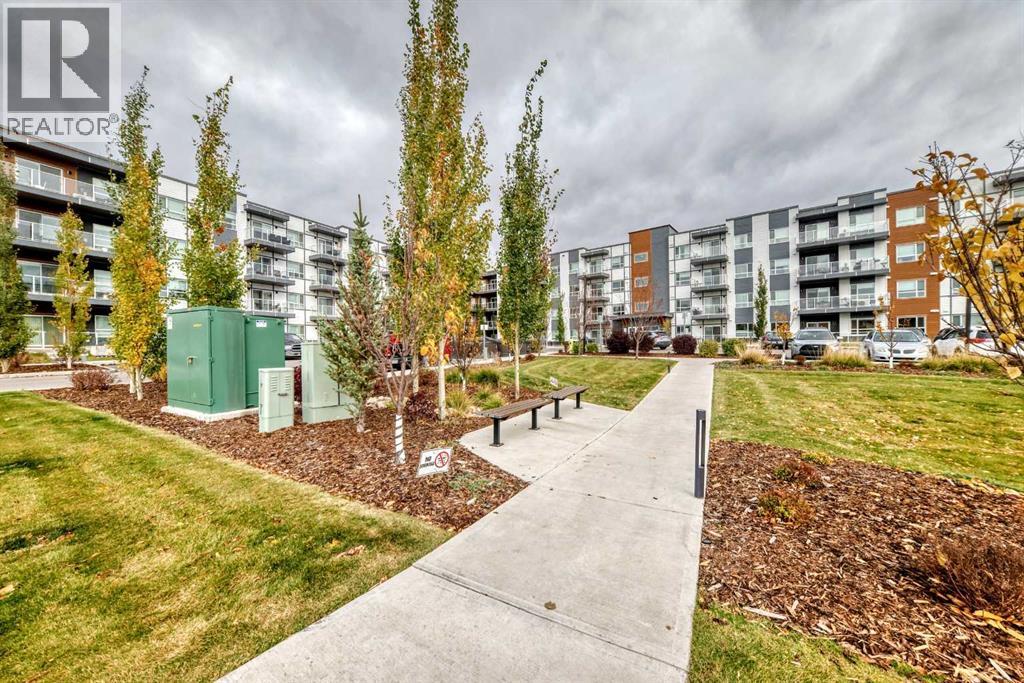 325, 360 Harvest Hills Way NE photo 24