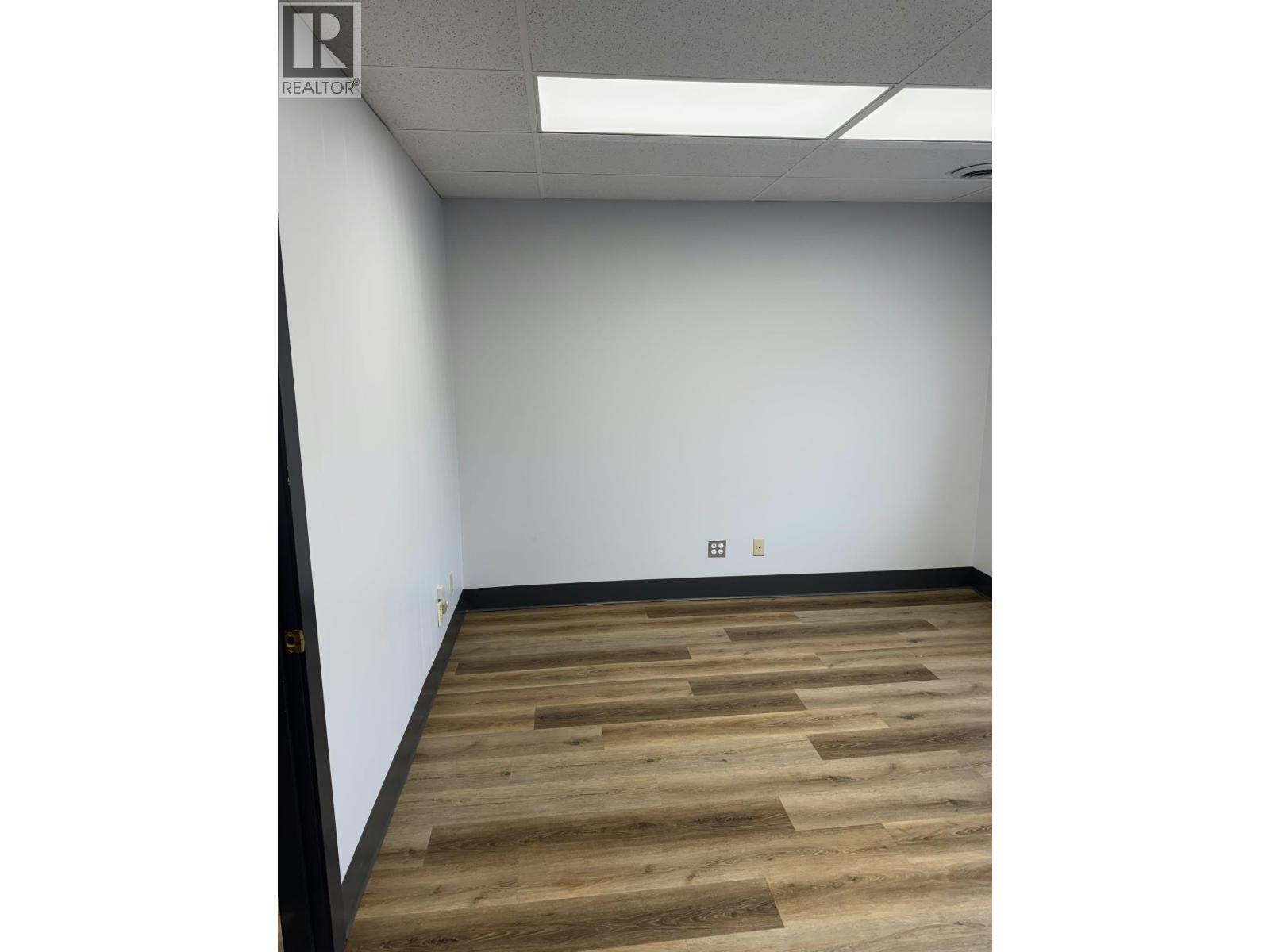 211 4650 LAKELSE Avenue, Terrace - Image 1