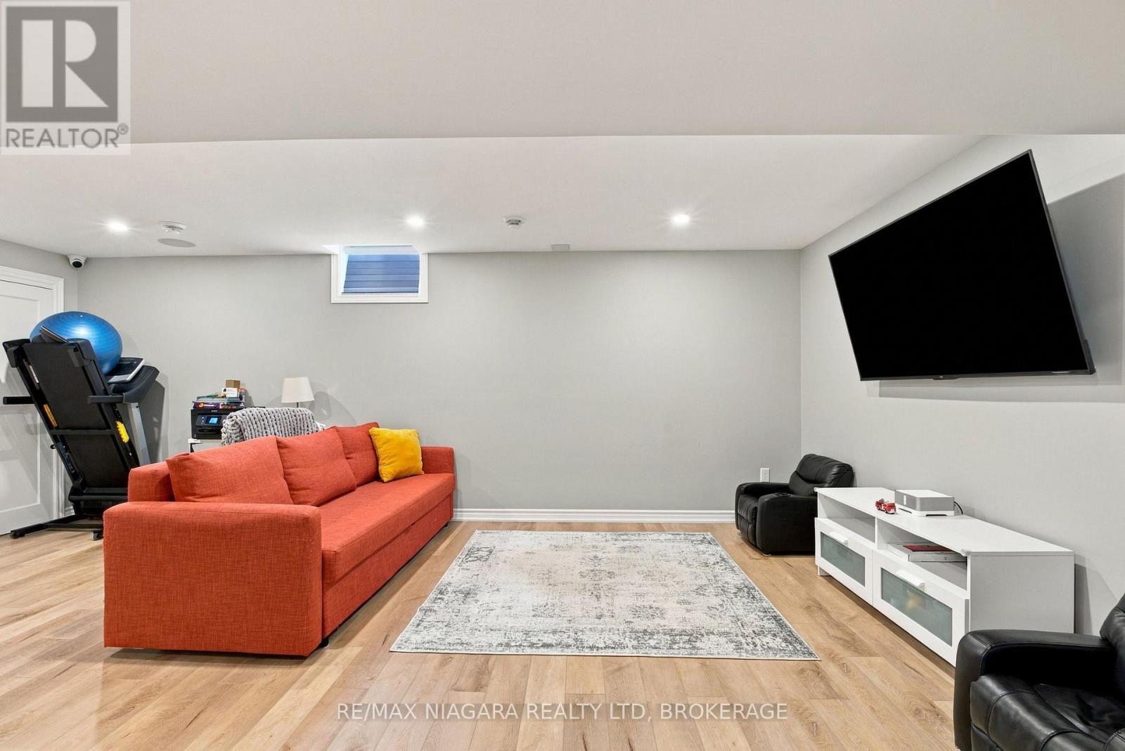 46 Pinot Crescent — photo 22