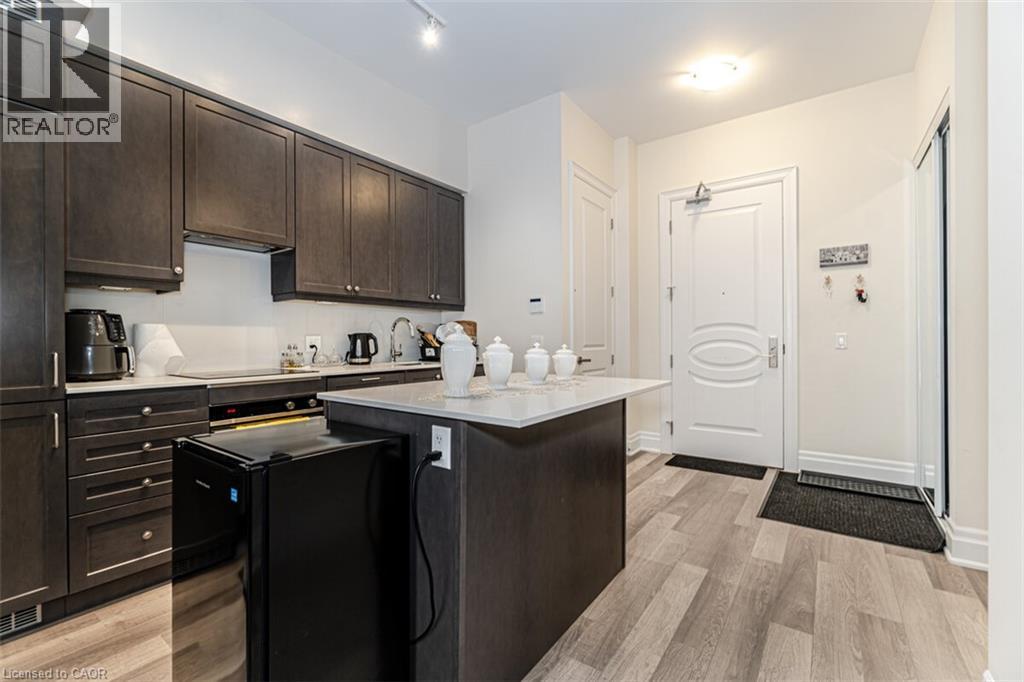 9085 Jane Street — photo 13