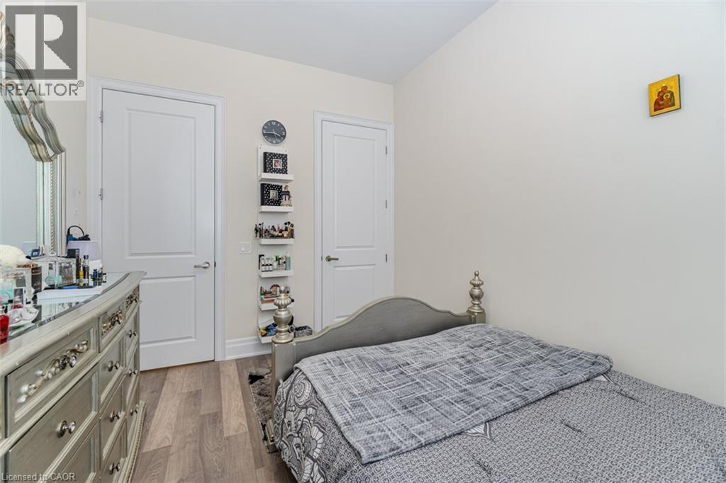 9085 Jane Street — photo 22