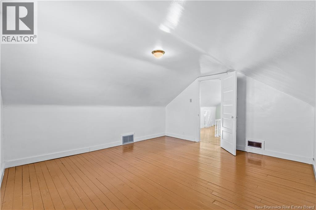 1161 Champlain Street - 19