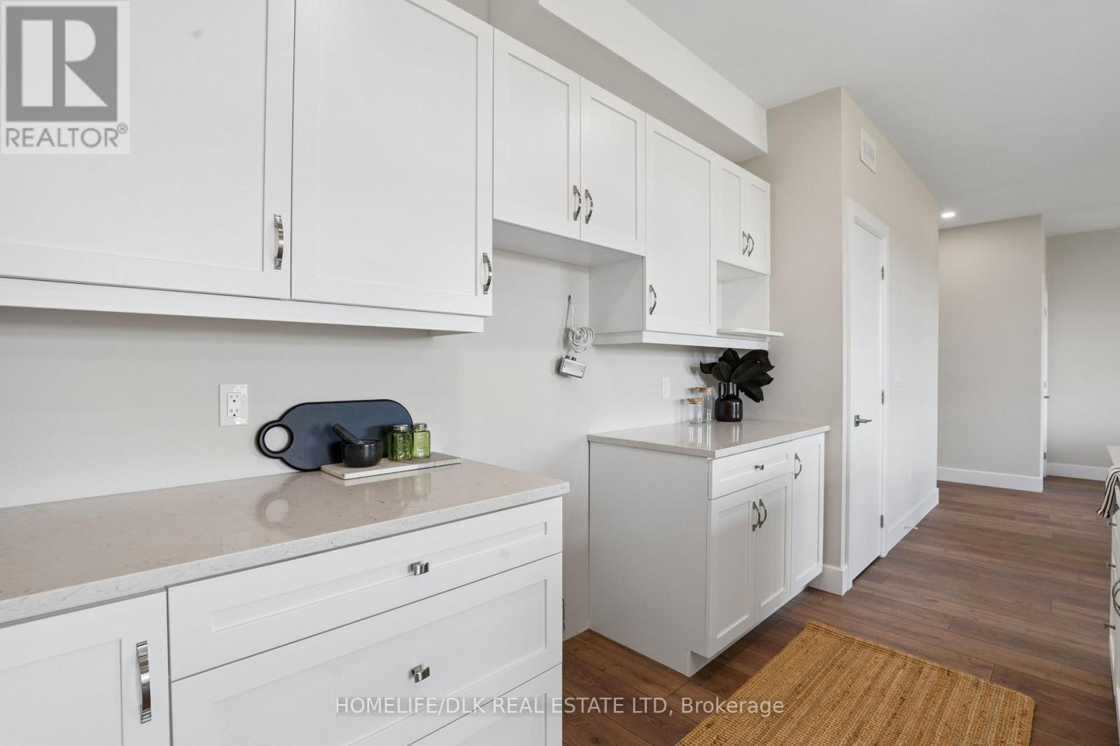 1009 Dobbie Street — photo 19