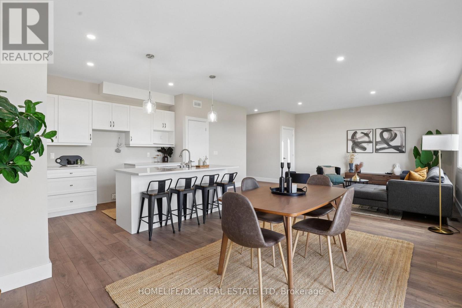 1009 Dobbie Street — photo 21