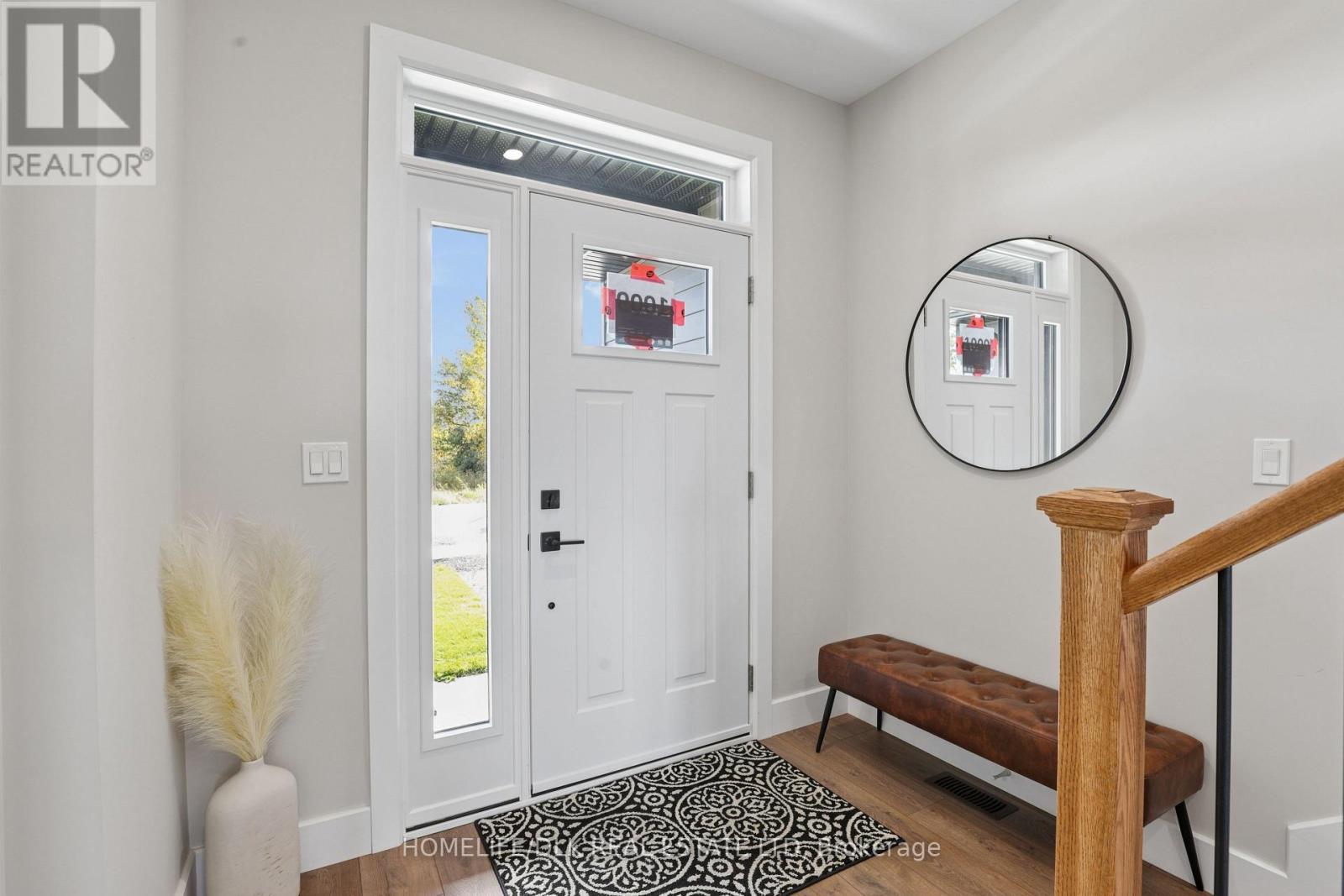 1009 Dobbie Street — photo 8