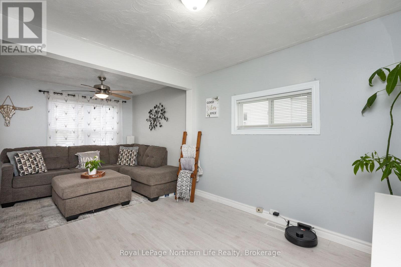 133 PRINCESS STREET E - 7