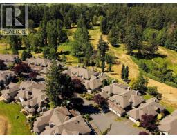 77 530 Marsett Pl, Saanich, BC V8Z7J2 Photo 38
