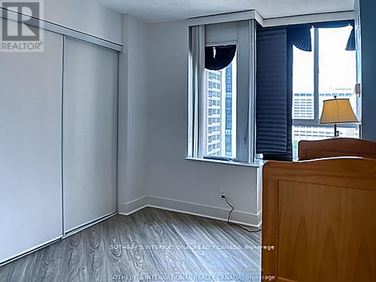1715- 711 Bay Street, Toronto, ON photo 16