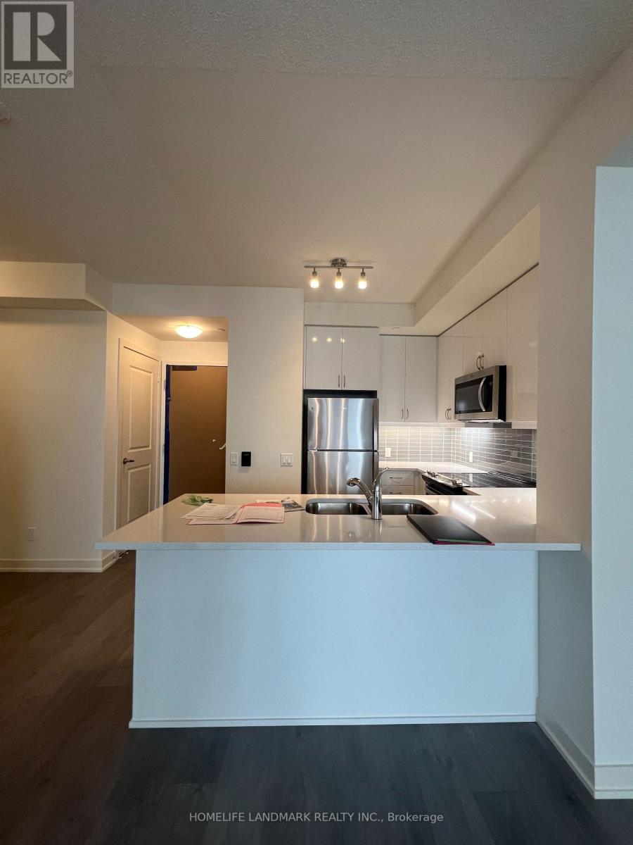 4955 Yonge Street — photo 4