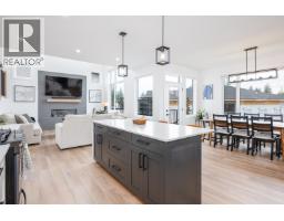 Photo 16 of 40, 2930 ELLINGTON COURT · Prince George, BC