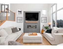 Photo 11 of 40, 2930 ELLINGTON COURT · Prince George, BC