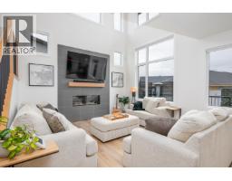 Photo 13 of 40, 2930 ELLINGTON COURT · Prince George, BC