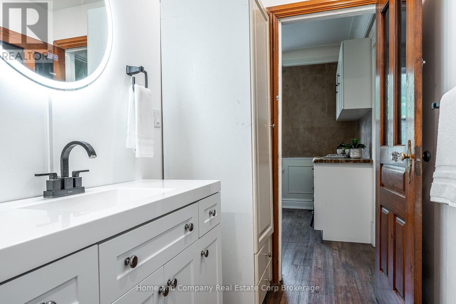 3 DALY AVENUE - 23