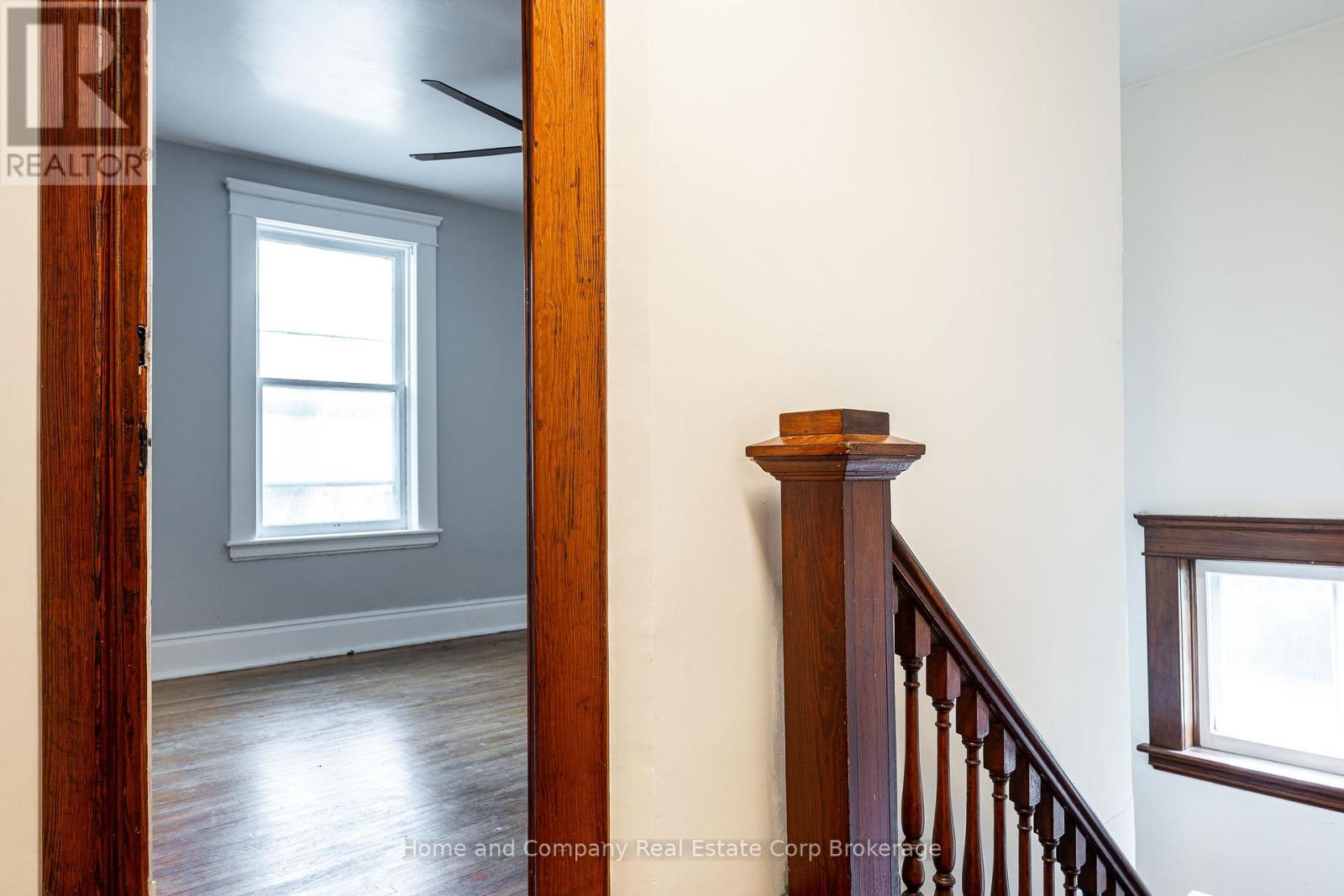 3 Daly Avenue — photo 24