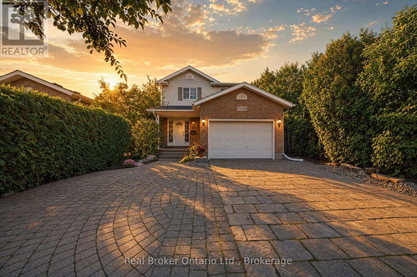 134 Bellamy Crescent — photo 3