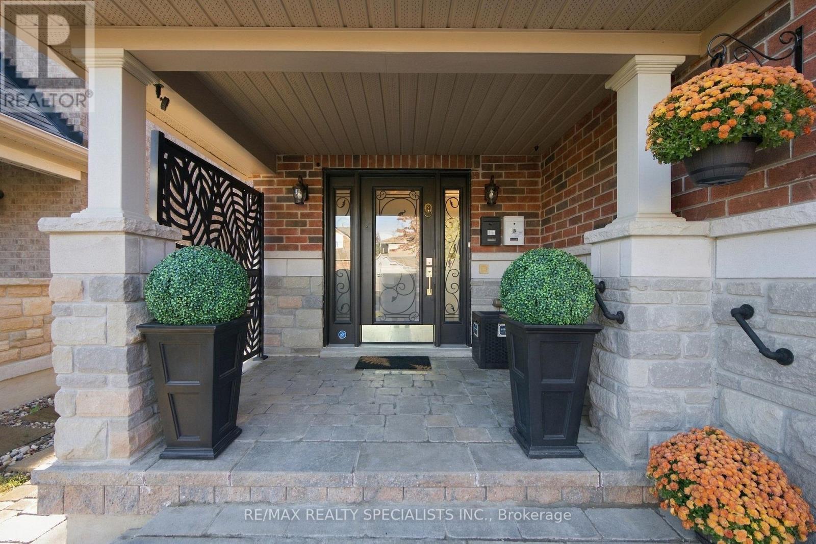 935 Barbados Street, Oshawa, ON photo 4