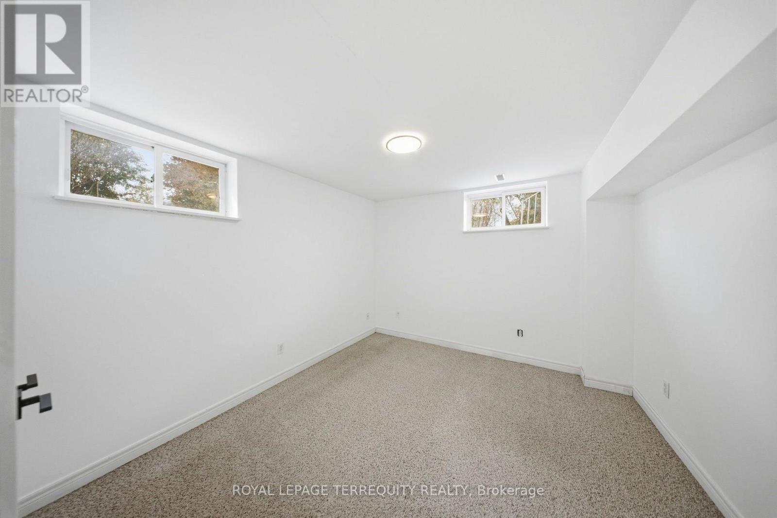 29 Ontoro Boulevard, Ajax, ON photo 35