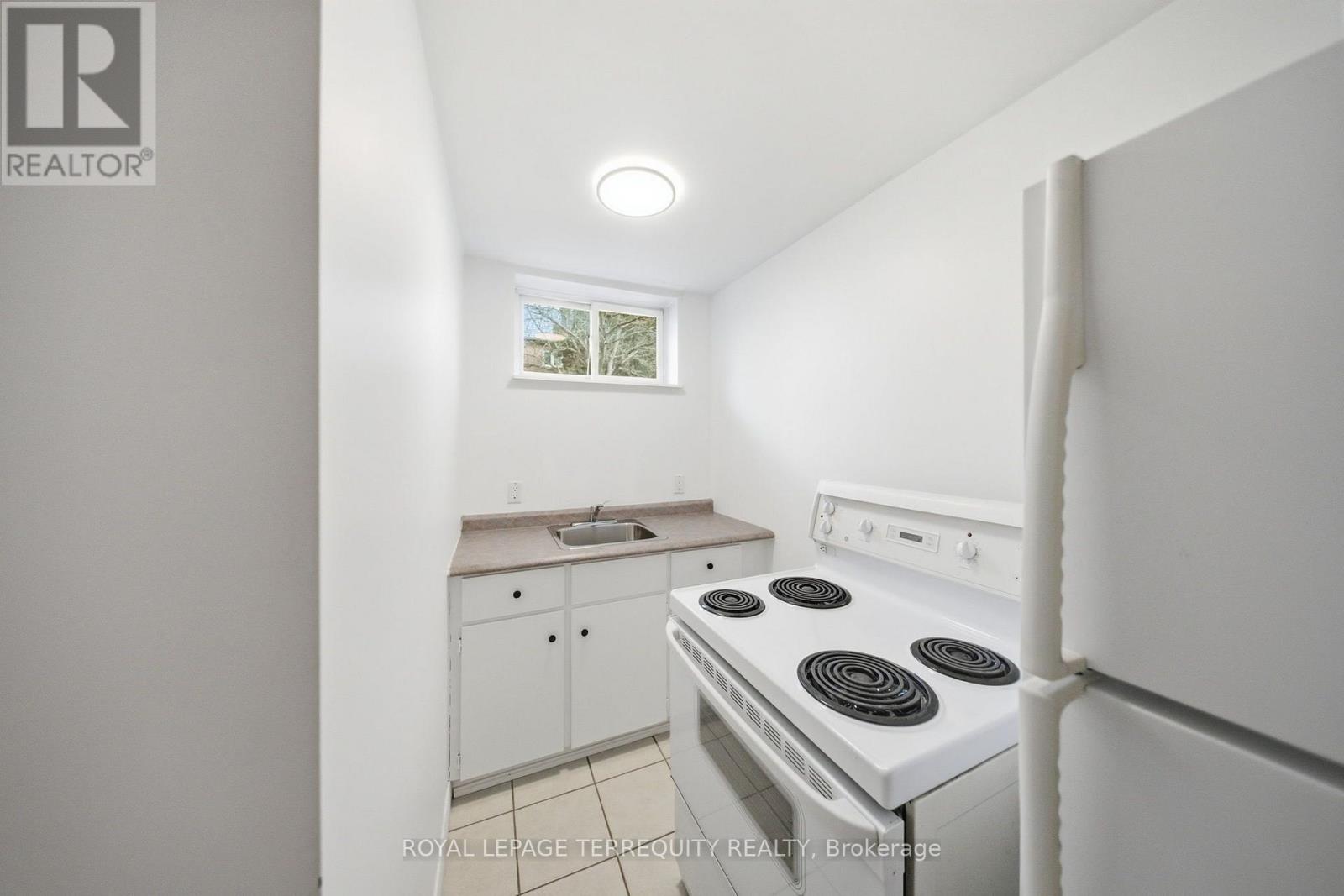 29 Ontoro Boulevard, Ajax, ON photo 38