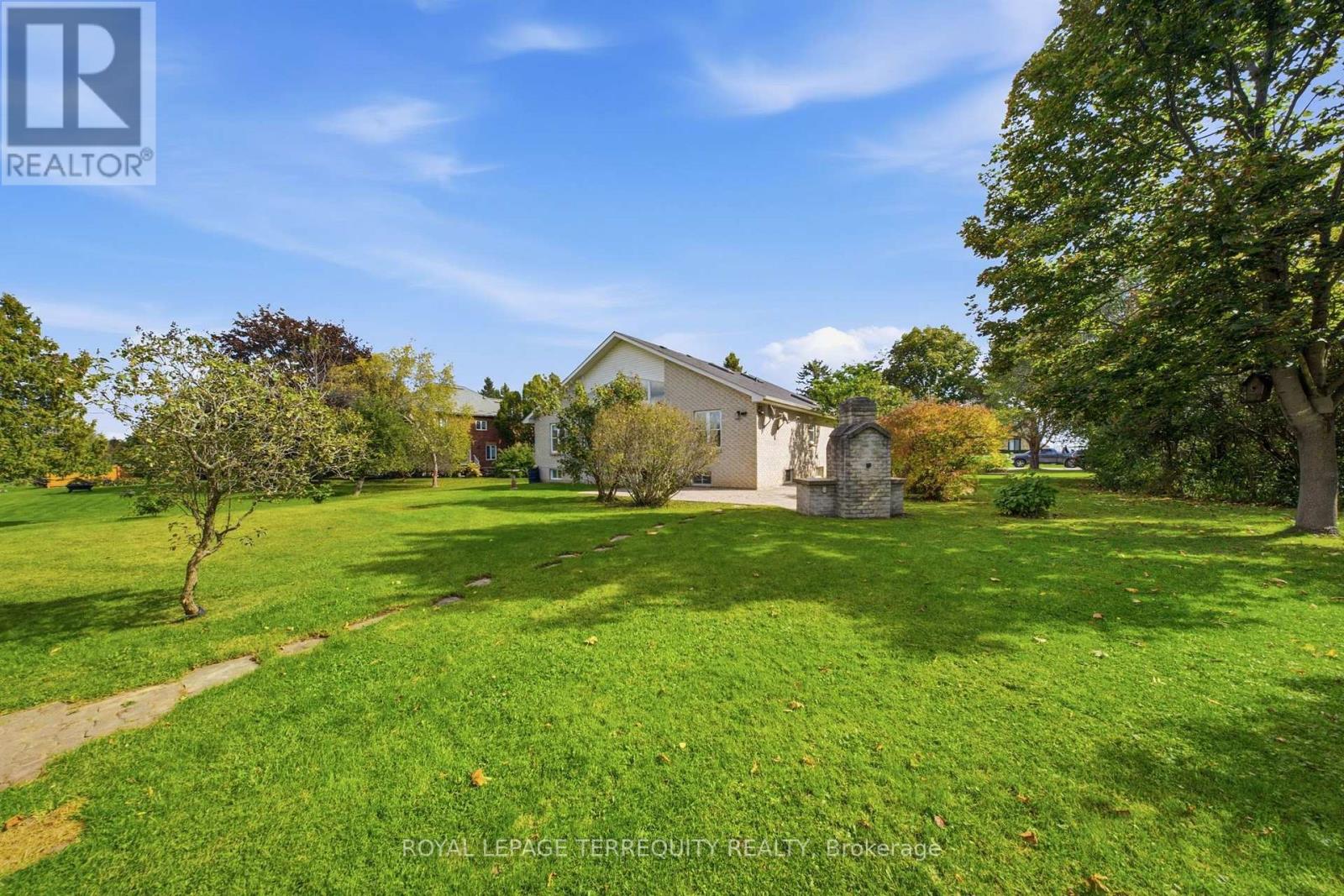 29 Ontoro Boulevard, Ajax, ON photo 44