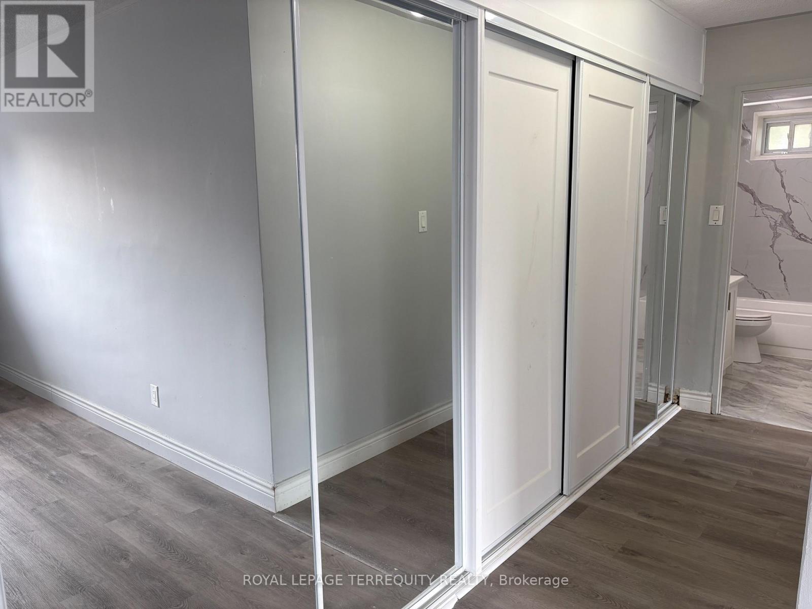 101- 200 Park Road North, Oshawa, ON photo 12