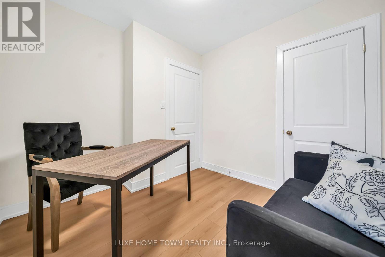 61 Keewatin Street South, Oshawa, ON photo 26