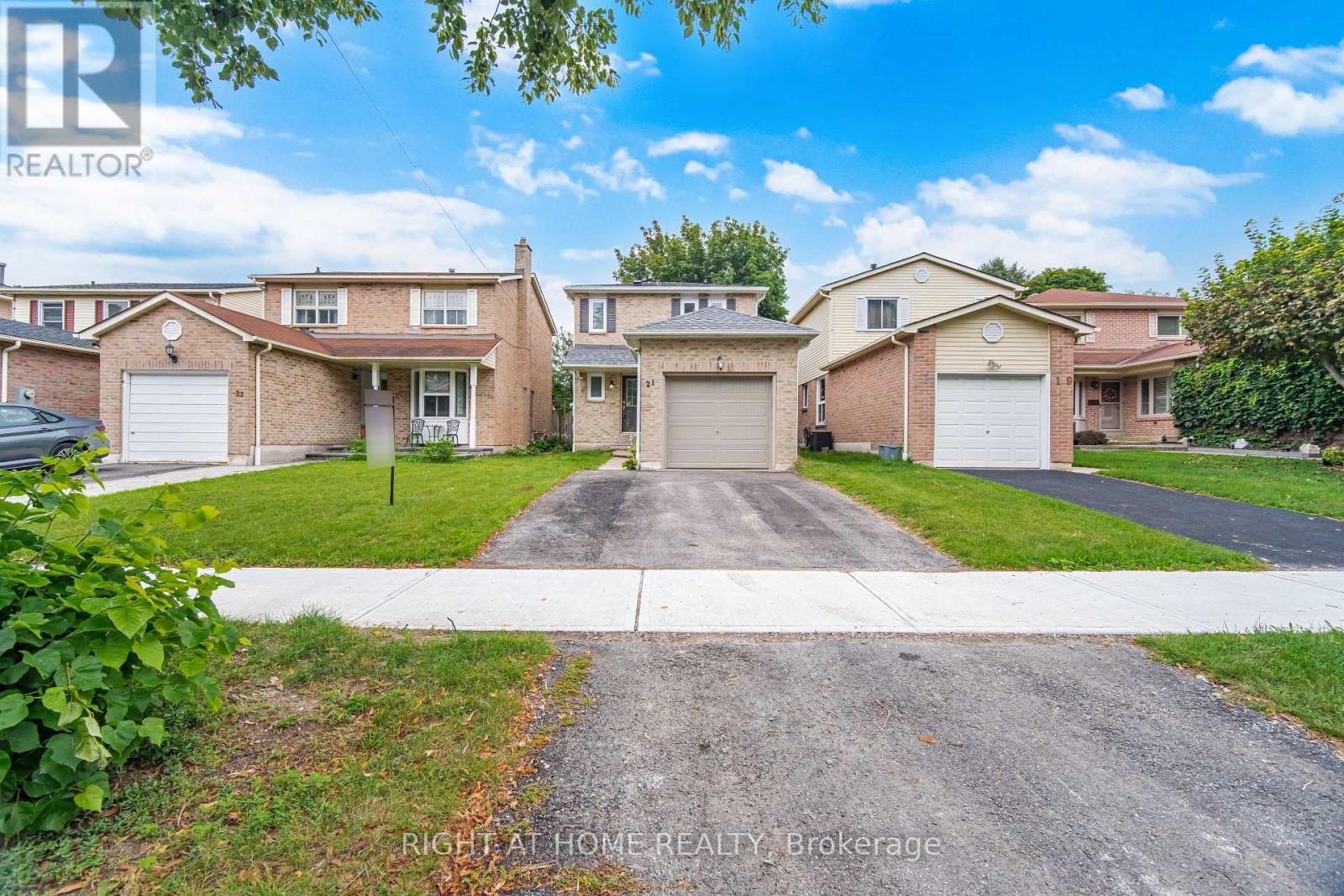 21 DOBSON DRIVE - 41