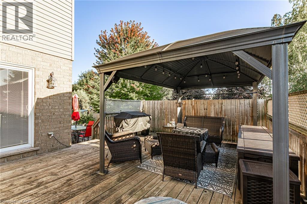 53 Applewood Street — photo 38