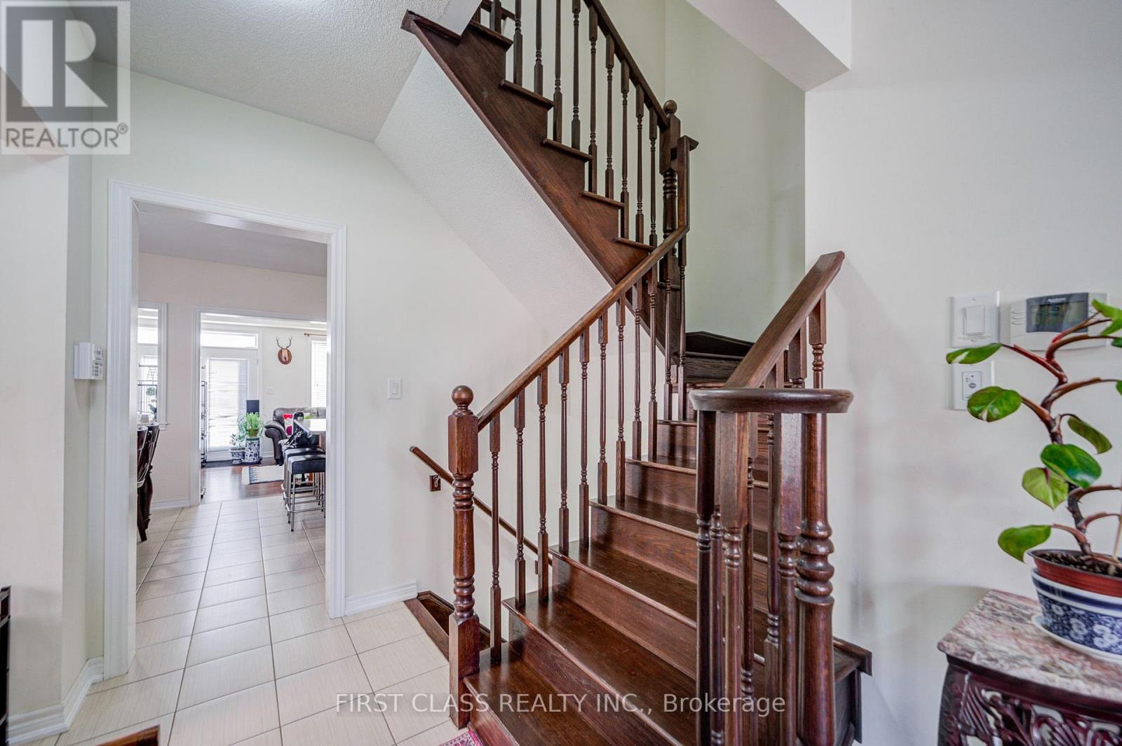 27 Cinemark Avenue, Markham, ON photo 10