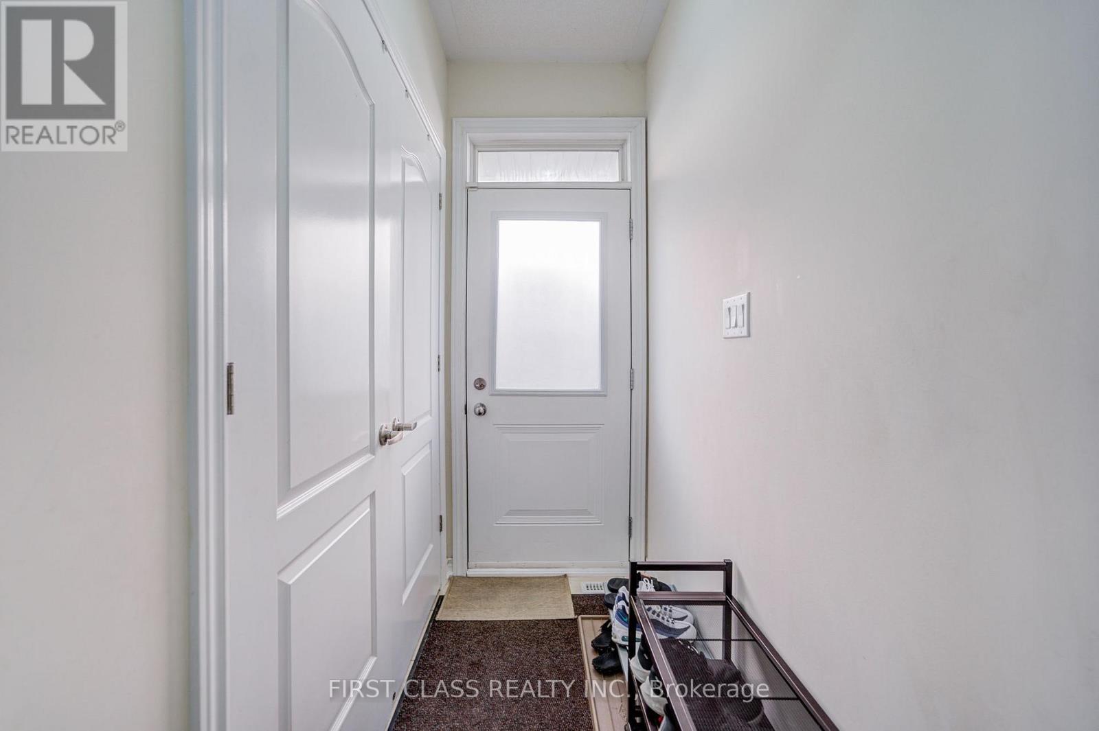 27 Cinemark Avenue, Markham, ON photo 12