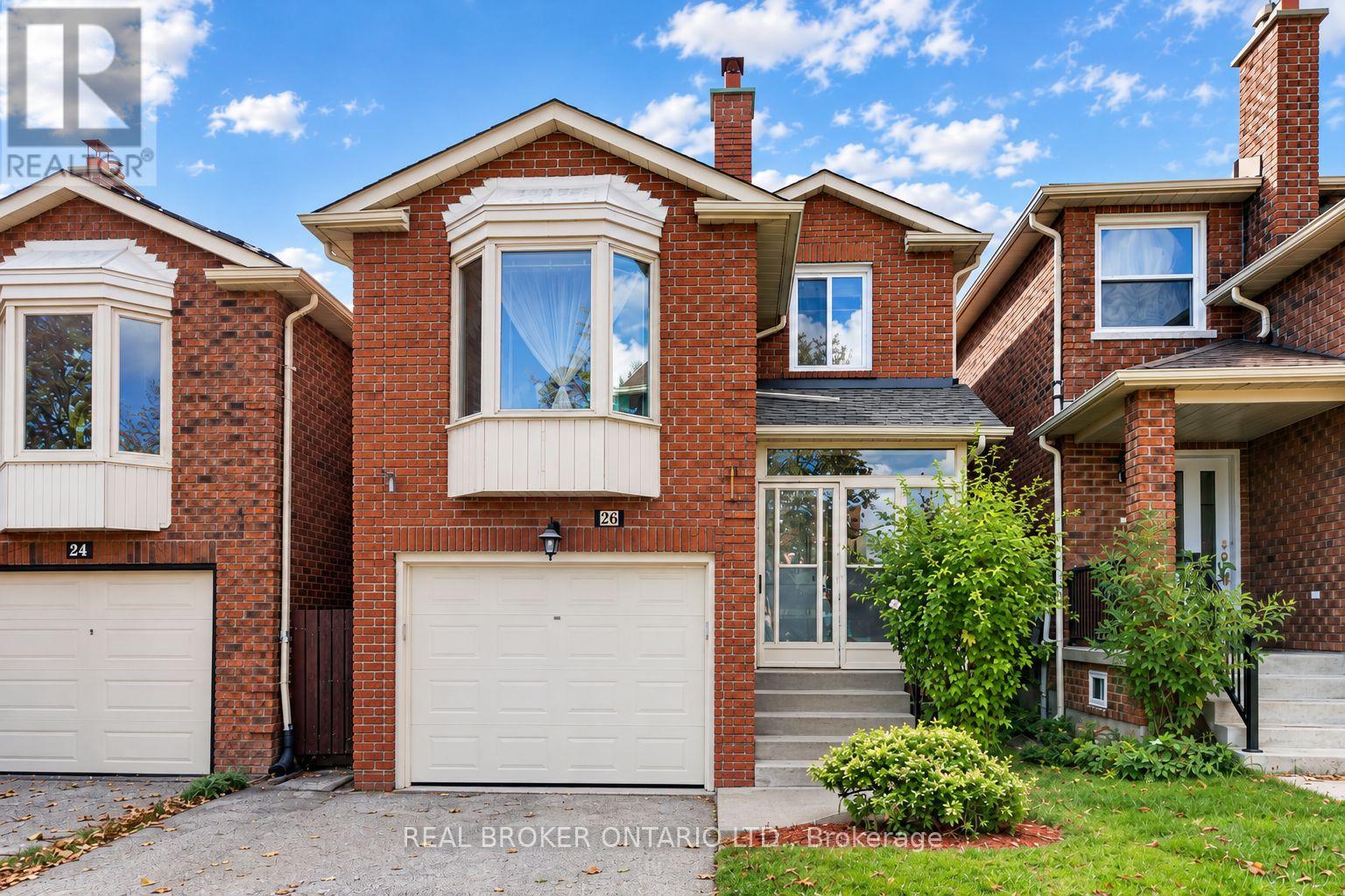 26 WHITE BOULEVARD - 1