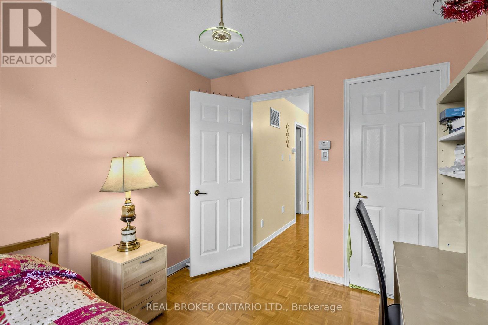 26 White Boulevard, Vaughan, ON photo 25