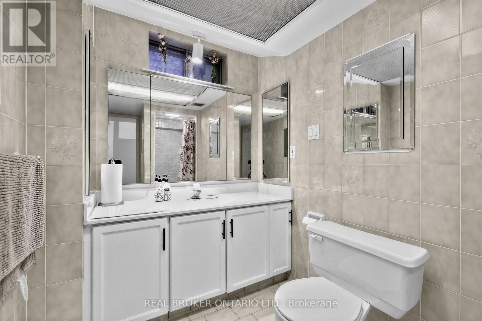 26 White Boulevard, Vaughan, ON photo 28