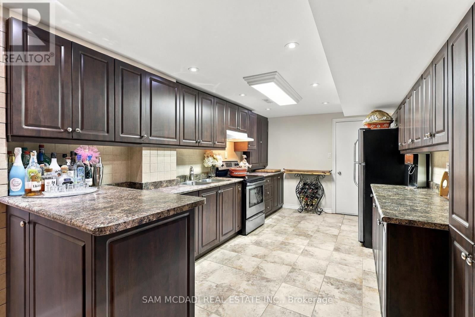 35 Tiana Court, Vaughan, ON photo 36