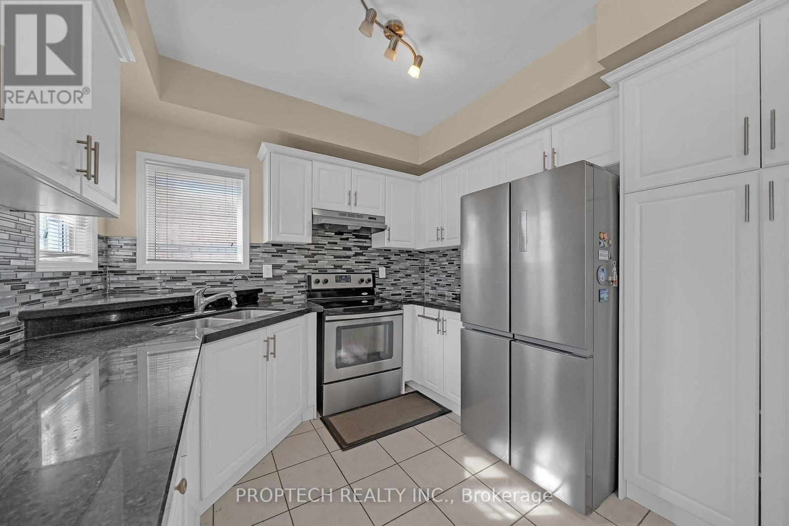 5 Hartwell Place — photo 12