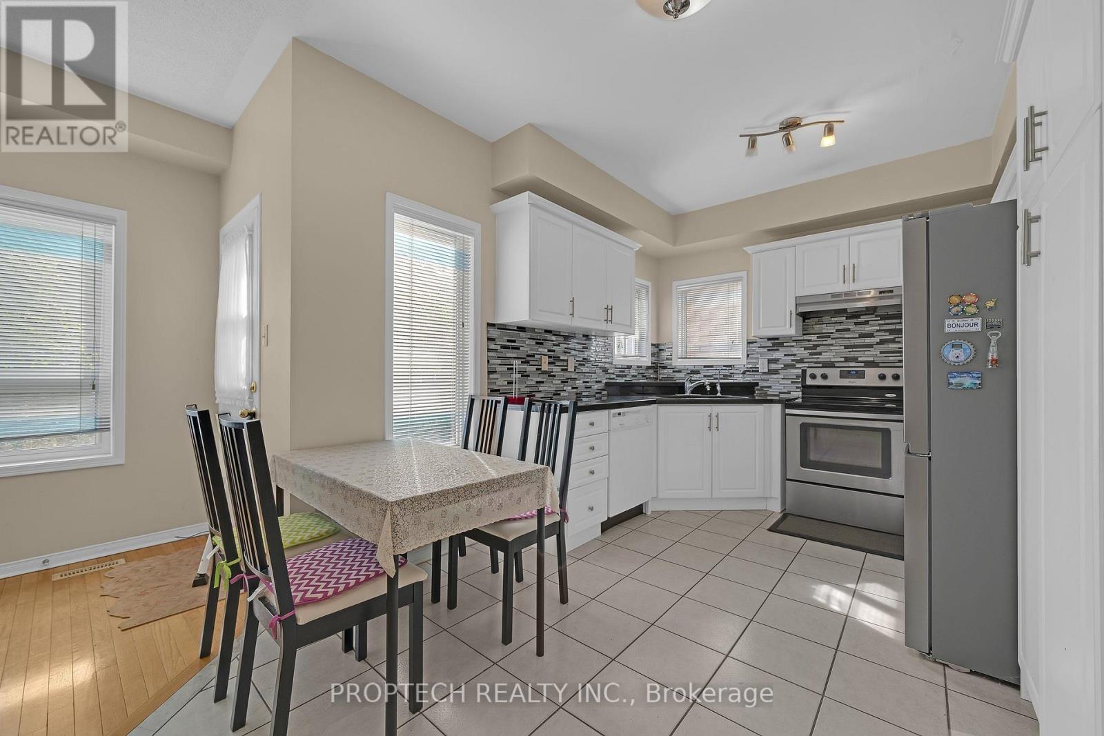 5 Hartwell Place — photo 13