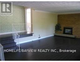 26 Maryvale Crescent, Richmond Hill, ON L4C6P8 Photo 12