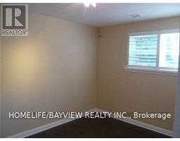 26 Maryvale Crescent, Richmond Hill, ON L4C6P8 Photo 15