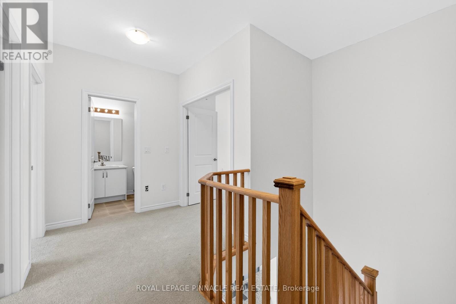 69 Inverary Crescent, Vaughan, ON photo 31