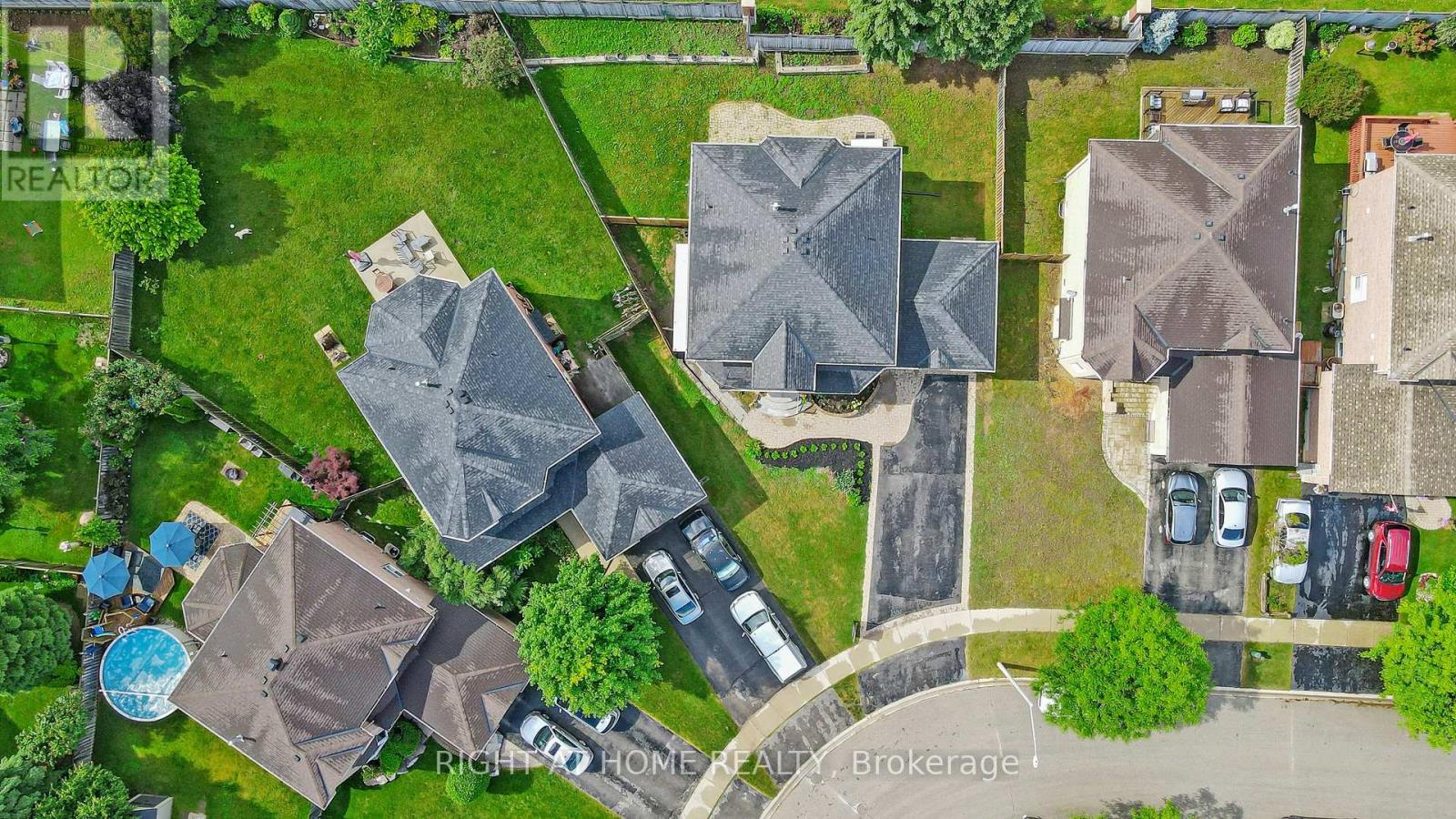 38 Prince George Crescent — photo 12