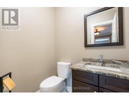 Bedroom - 61 Oakridge Drive, Barrie, ON L4N5N6 Photo 11