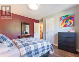 61 Oakridge Drive, Barrie, ON L4N5N6 Photo 15