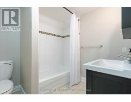 61 Oakridge Drive, Barrie, ON L4N5N6 Photo 22