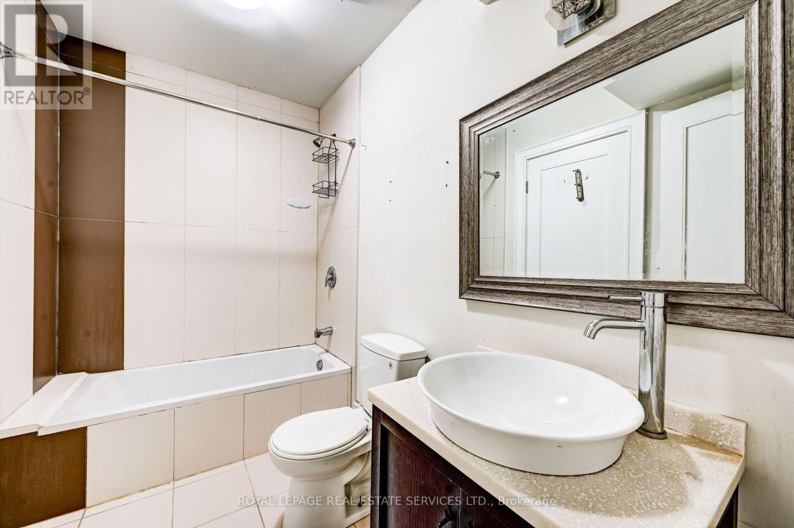 63 Burrows Avenue — photo 18