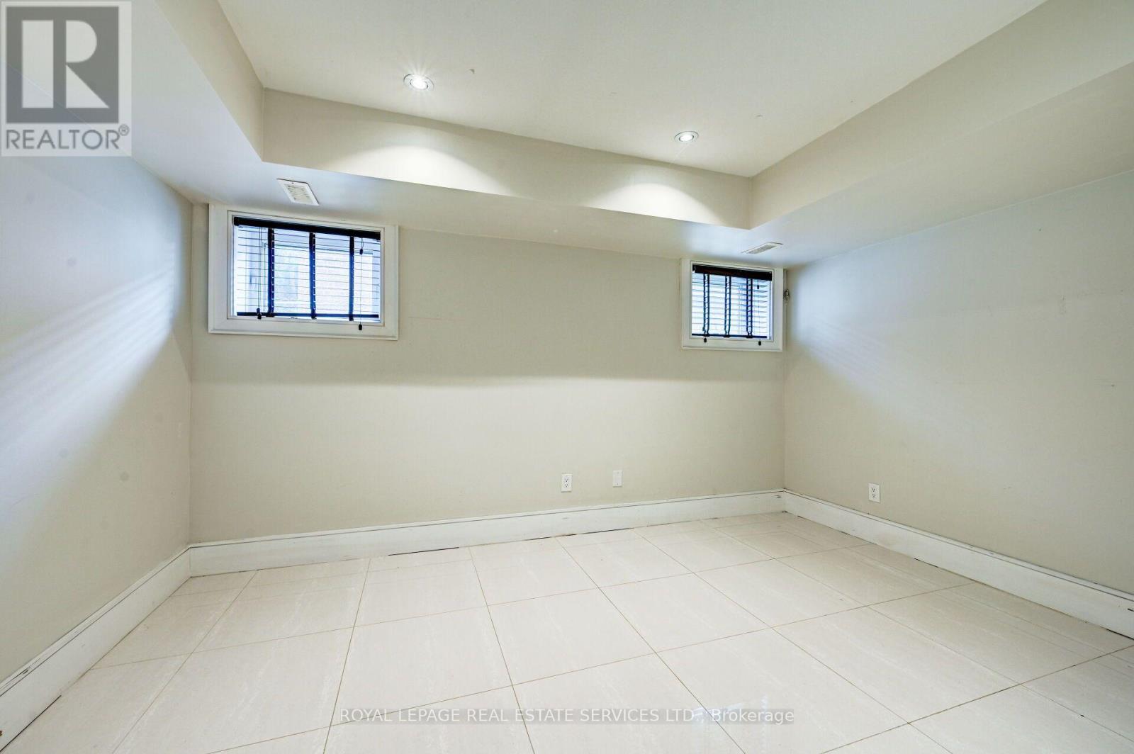 63 Burrows Avenue — photo 20