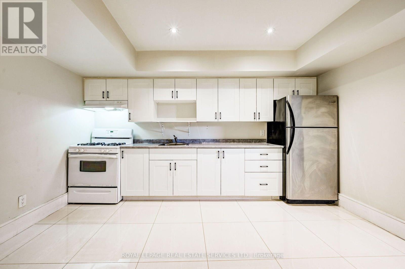 63 Burrows Avenue — photo 7