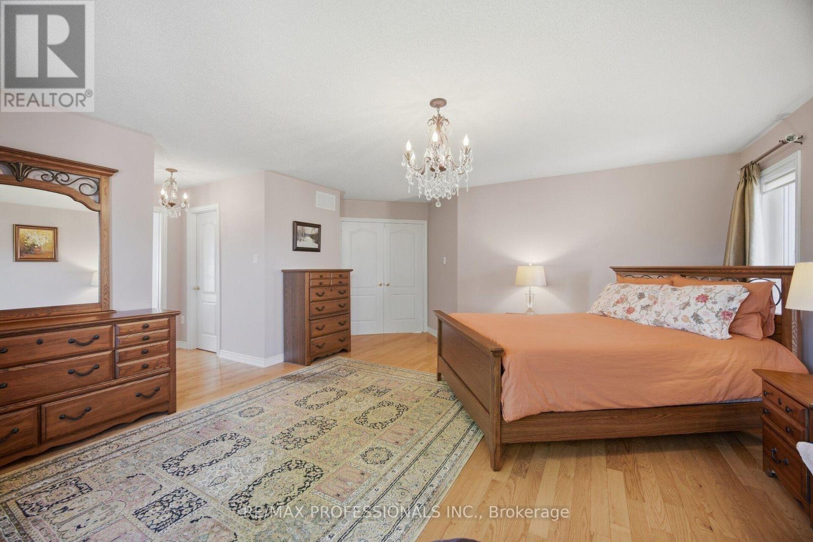 13 Dokkum Crescent, Brampton, ON photo 33